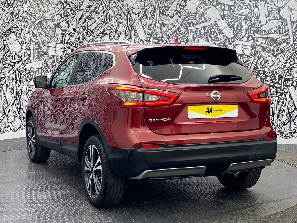 Nissan Qashqai 1.3L N-connecta BK69XYY Red #5