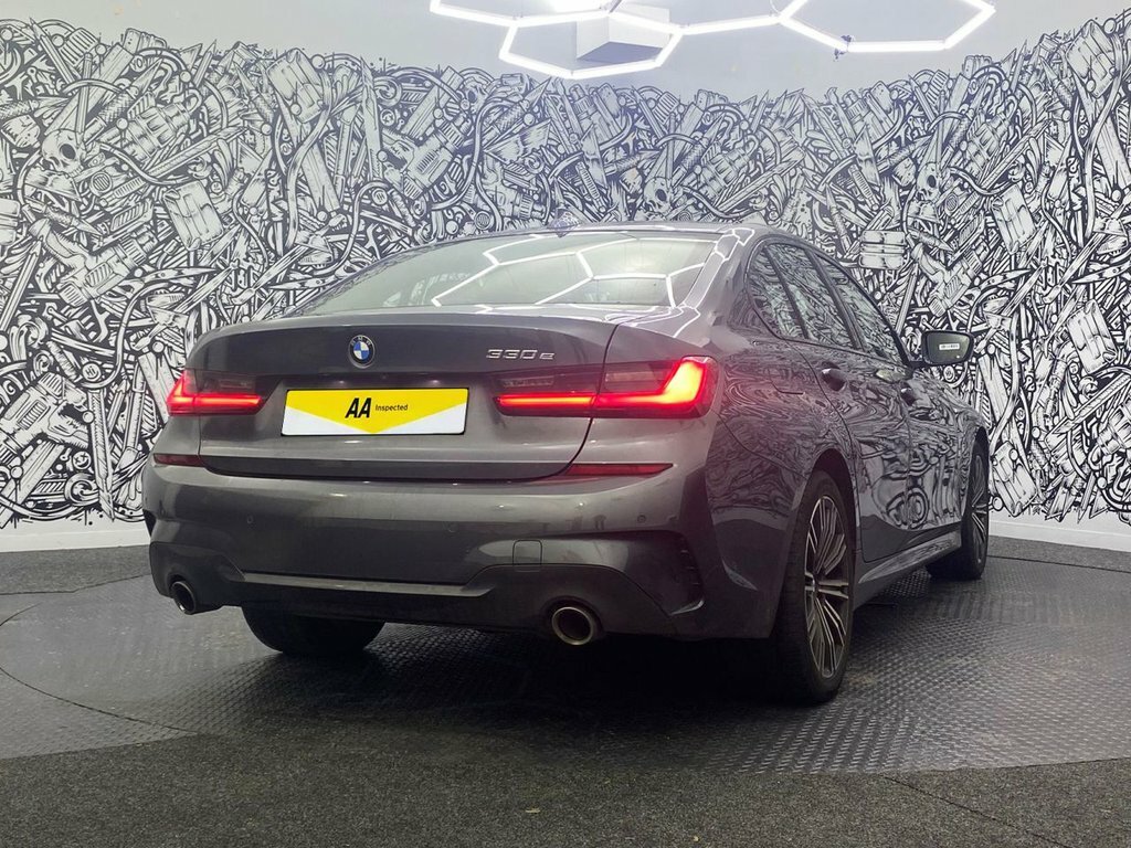 BMW 3 Series 2L M Sport KR70FLX Grey #5