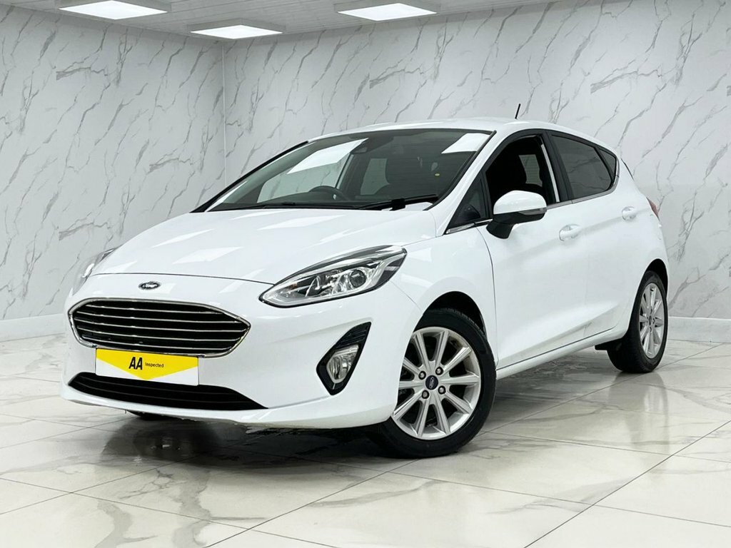 Ford Fiesta 1L Titanium WO67FMX White #2