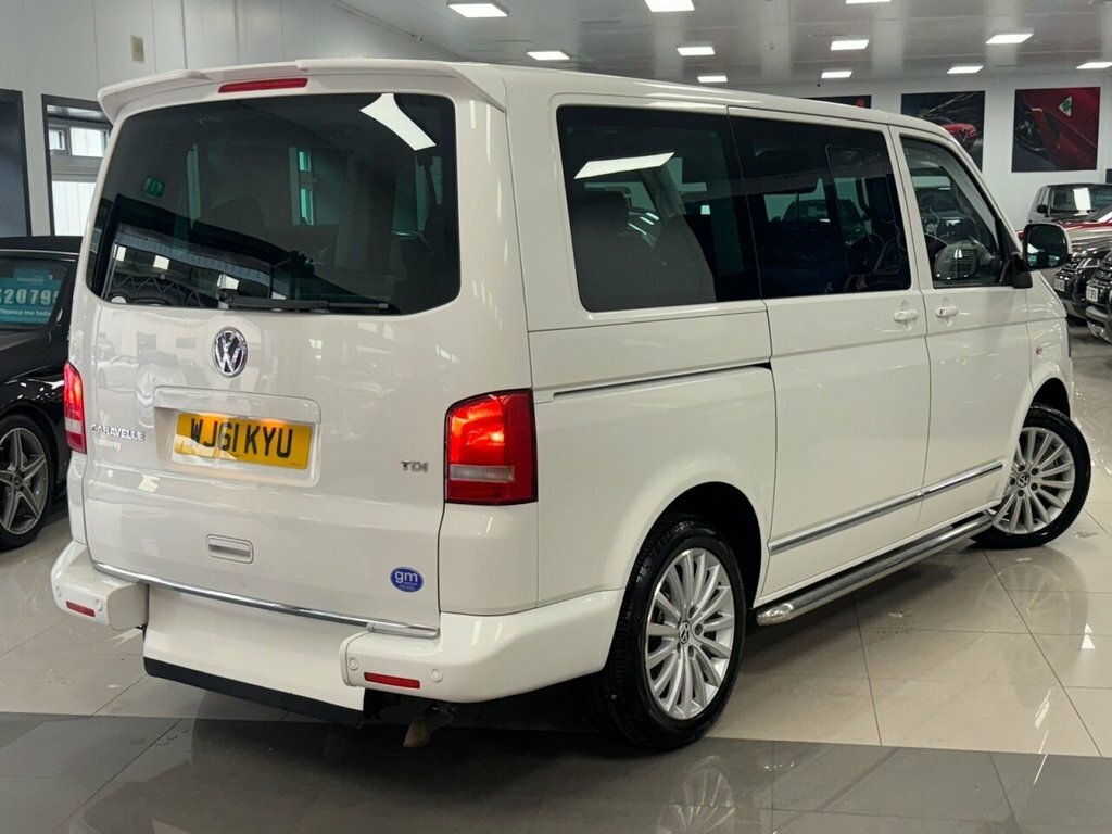 Volkswagen Caravelle 2L Executive White #2