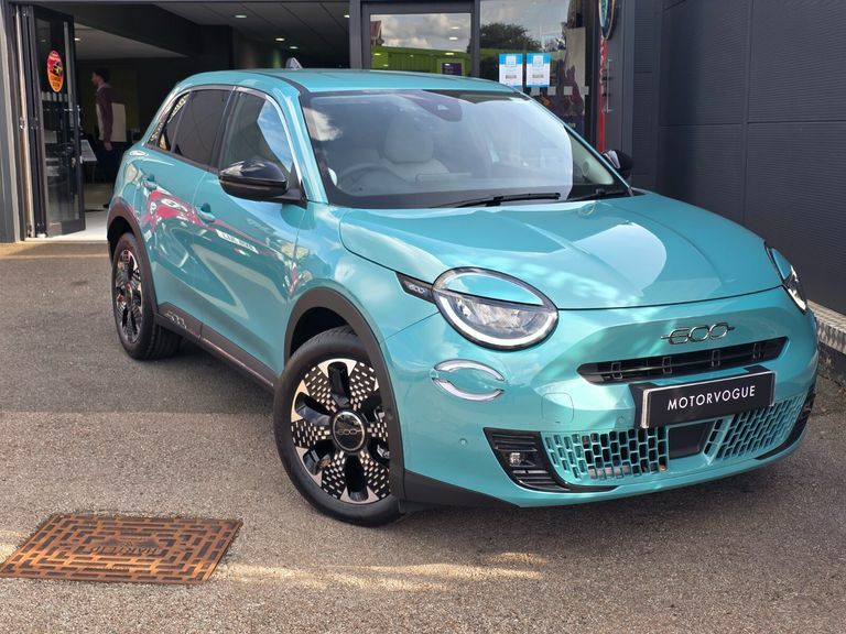 Fiat 600 1.2 Hybrid 48V 110 La Prima Edct-6 Blue