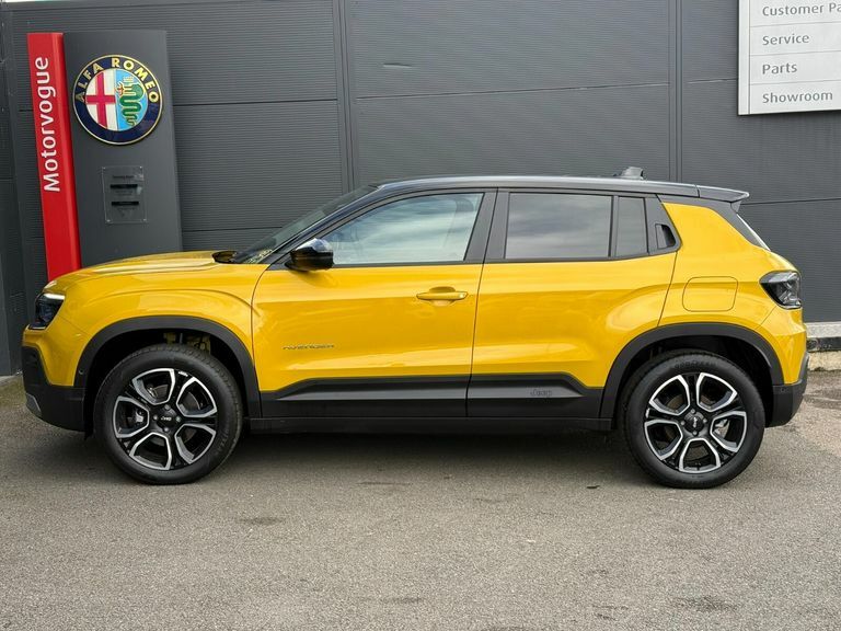 Jeep Avenger 115Kw Summit 54Kwh KW25TZR Yellow #6