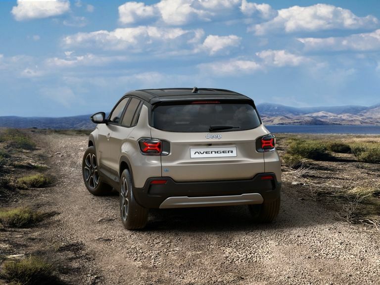 Jeep Avenger 115Kw E-summit 54Kwh #2