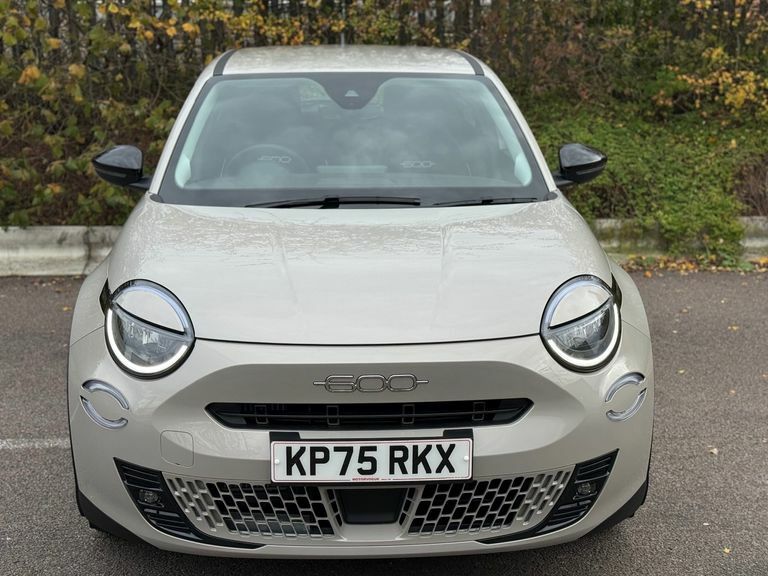Fiat 600 1.2 Hybrid 48V Edct-6 #2