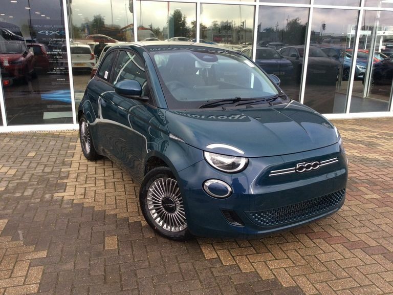 Fiat 500 87Kw Icon 42Kwh Green