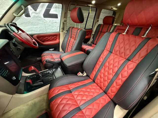 Toyota Land Cruiser  Silver #32