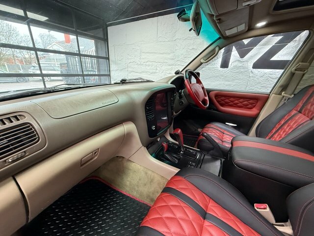 Toyota Land Cruiser  Silver #24