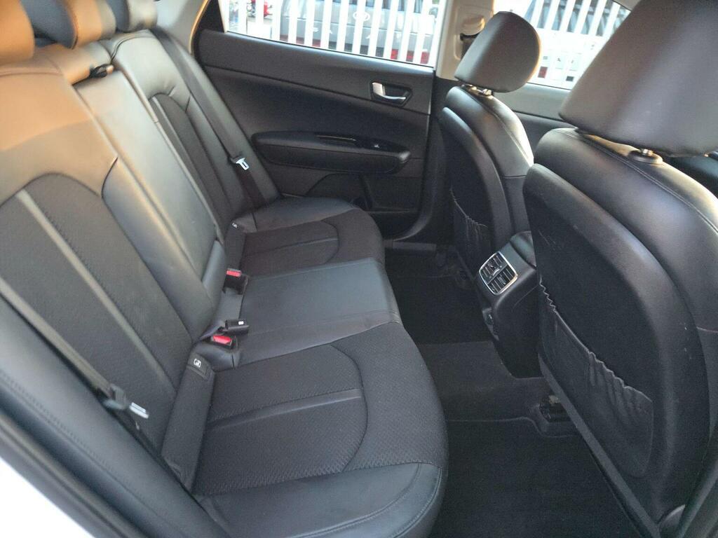 Kia Optima 1.7 Crdi 3 Sportswagon Euro 6 S Red #16
