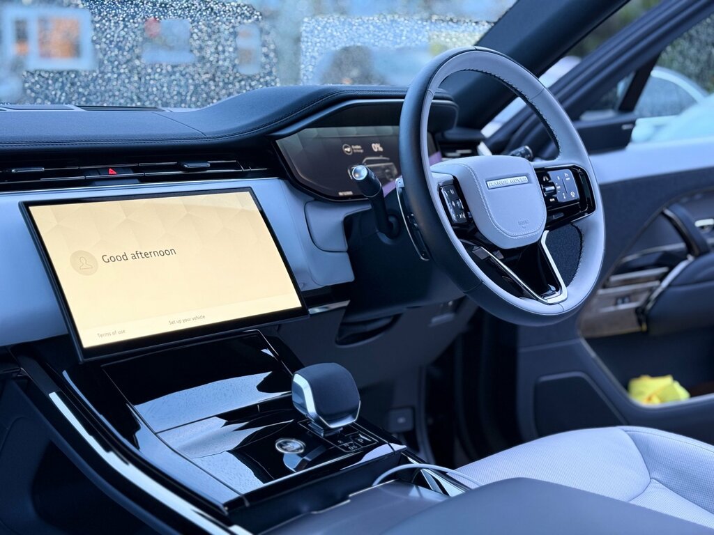 Land Rover Range Rover Sport 3.0 P460e 38.2Kwh Edition Suv Plug-in H Black #4