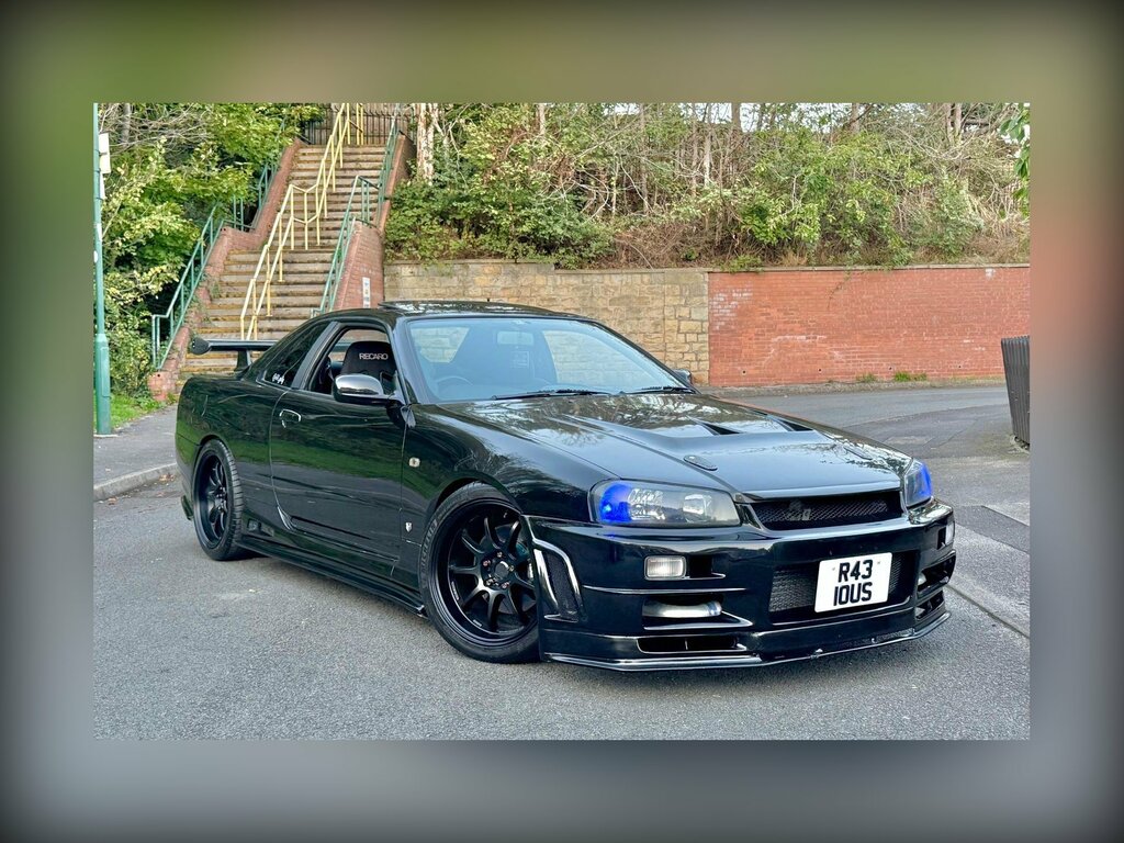 Nissan Skyline R34 2.6 Gtr V Spec Black #1