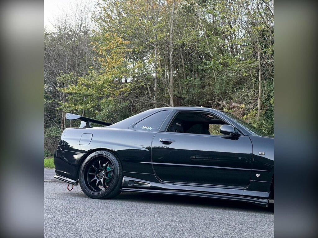 Nissan Skyline R34 2.6 Gtr V Spec Black #23