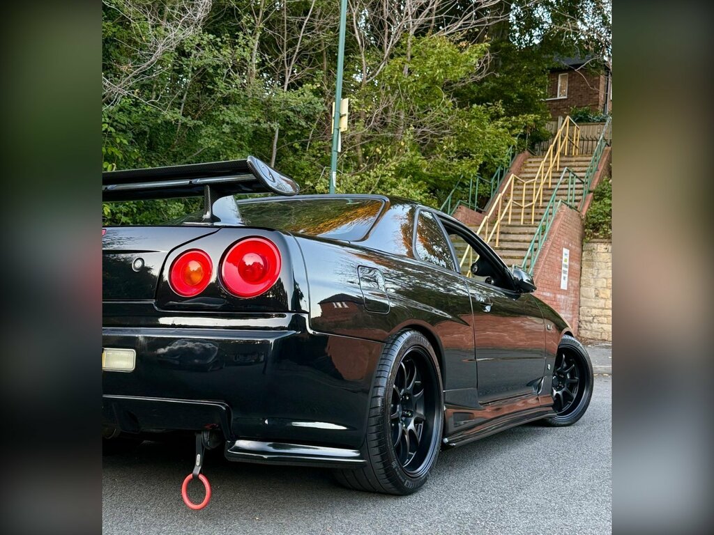 Nissan Skyline R34 2.6 Gtr V Spec Black #24