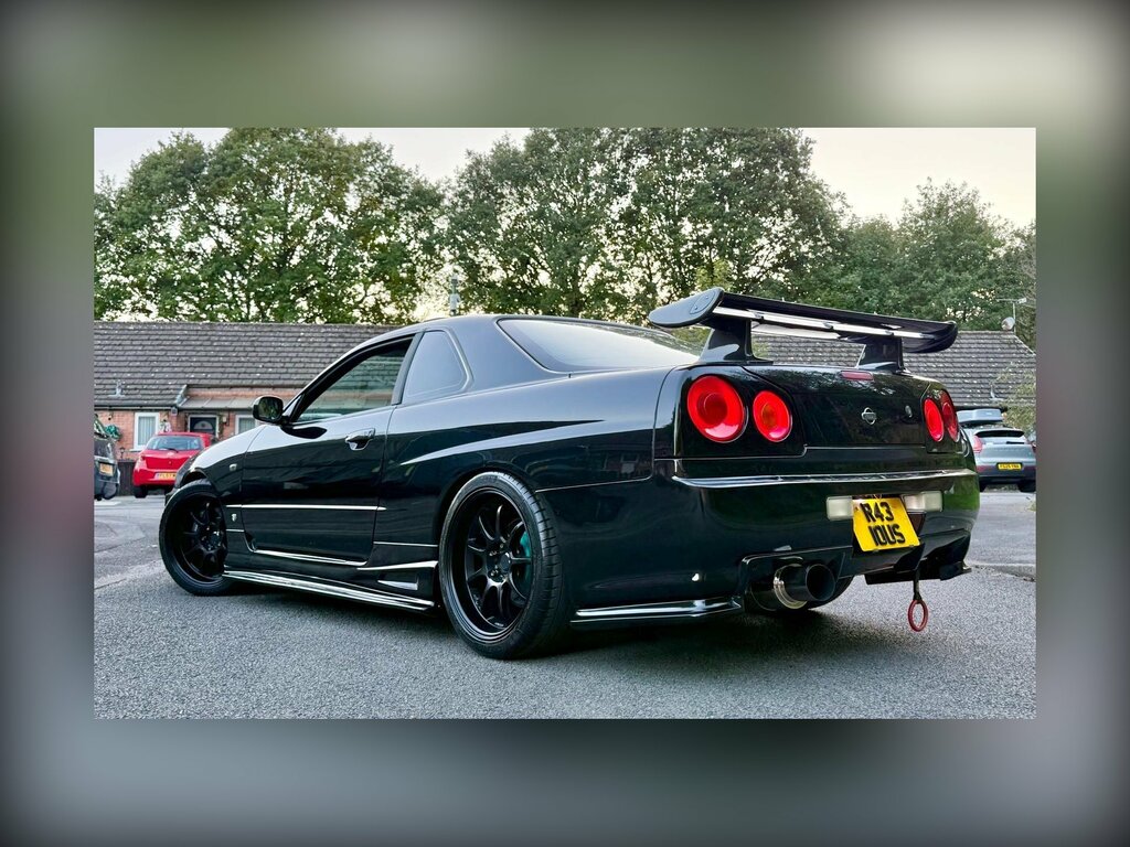 Nissan Skyline R34 2.6 Gtr V Spec Black #32