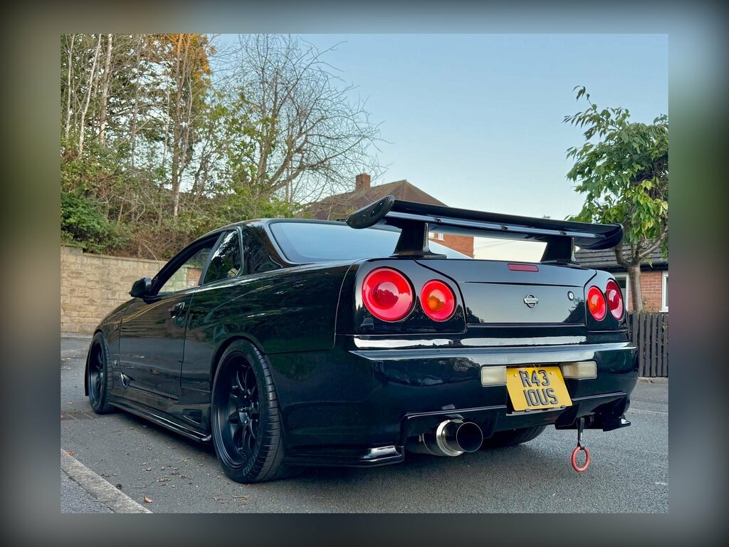 Nissan Skyline R34 2.6 Gtr V Spec Black #26