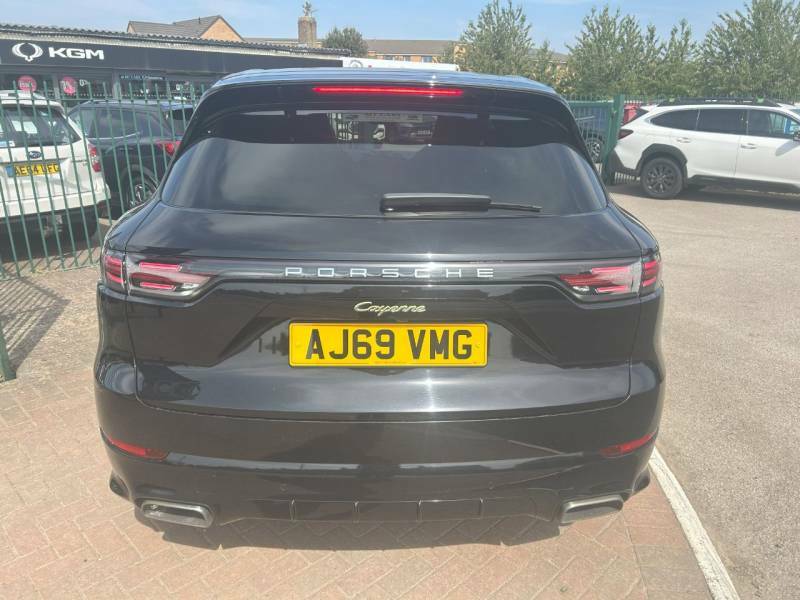 Porsche Cayenne E-hybrid Tiptronic S - 2020 69 AJ69VMG Black #2