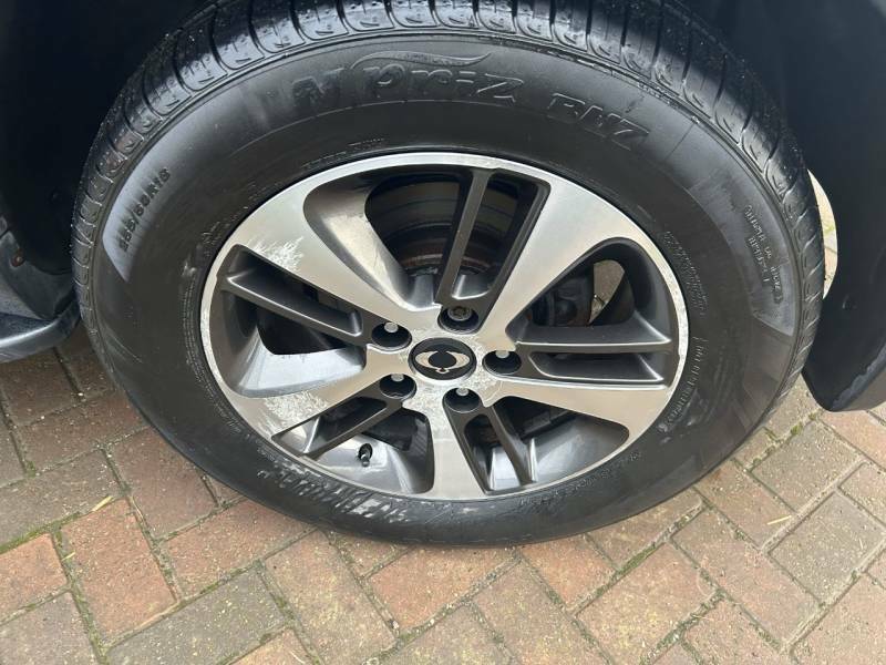 SsangYong Rexton W Ex Blue #10