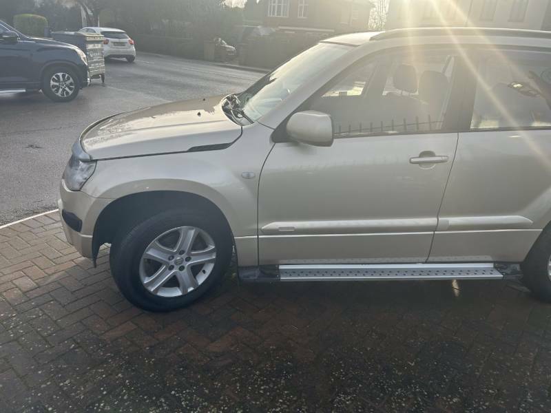 Suzuki Grand Vitara 2.0 16V - 2008 08 Beige #3