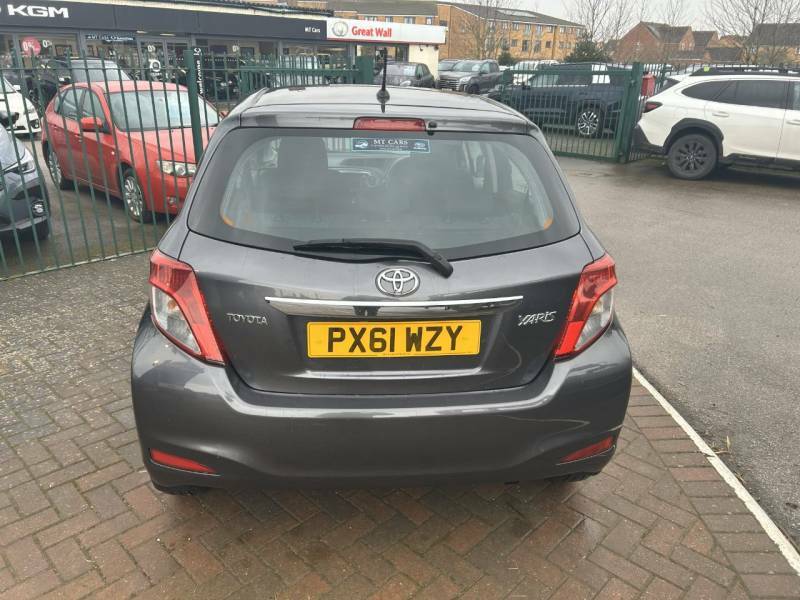 Toyota Yaris 1.33 Vvt-i Tr - 2011 61 PX61WZY Grey #5