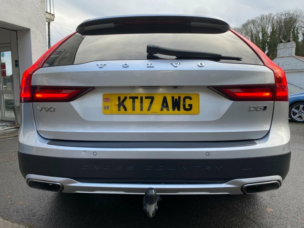 Volvo V90 Cross Country 2017 2.0 D5 Powerpulse Pro Estate KT17AWG Silver #5