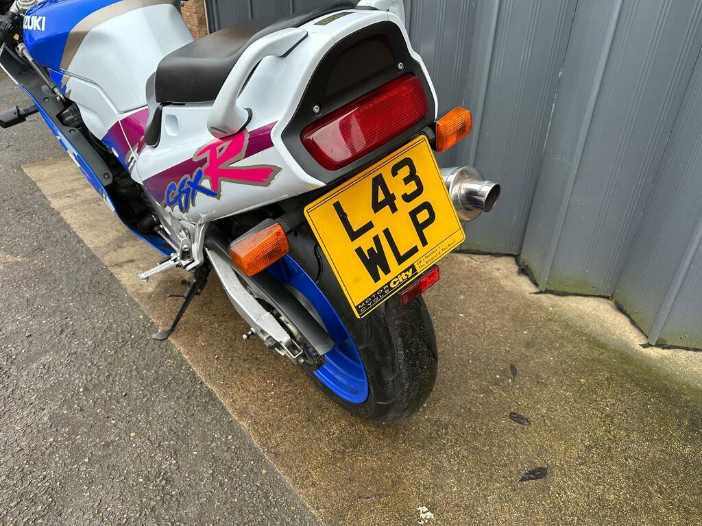 Suzuki  Wp White #4