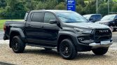 Toyota HILUX Pickup Black #4