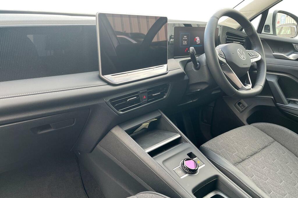 Volkswagen Tiguan 1.5 Etsi 150 Match Dsg WG75YRF White #2
