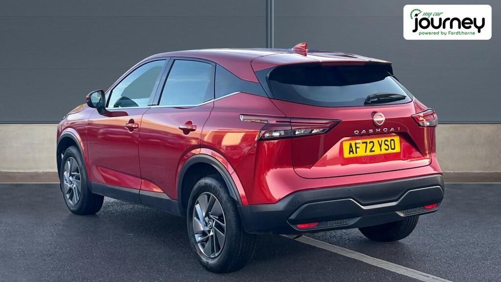 Nissan Qashqai 1.3 Dig-t Mhev Acenta Premium Euro 6 Ss AF72YSO #2