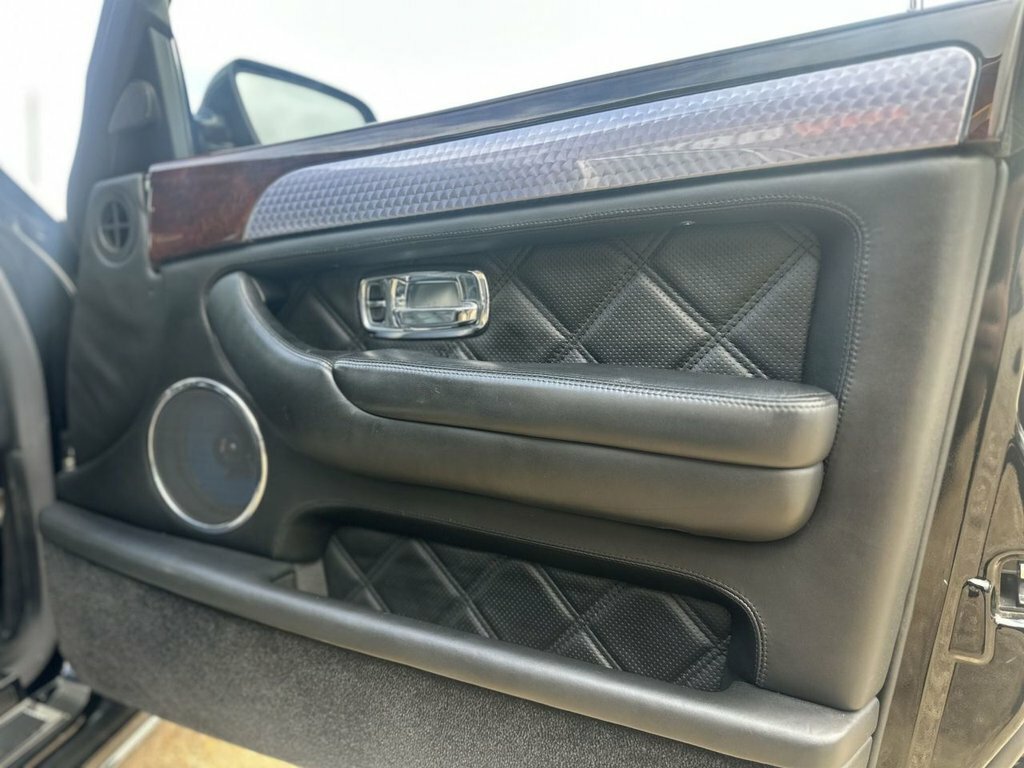 Bentley Arnage R #28