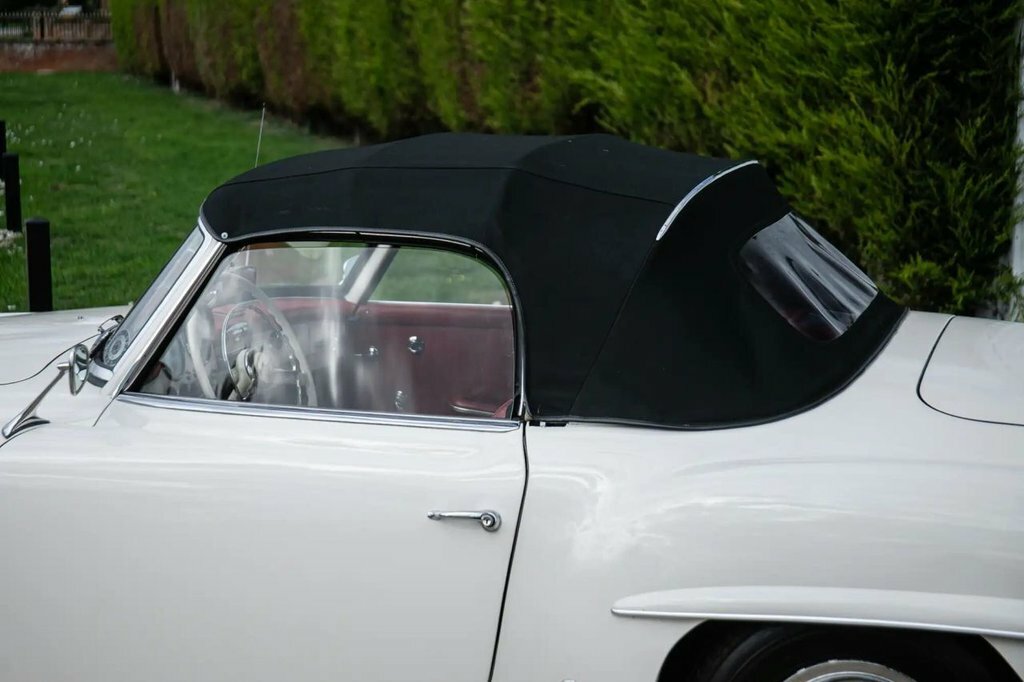 Mercedes-Benz 190 1.9L White #6