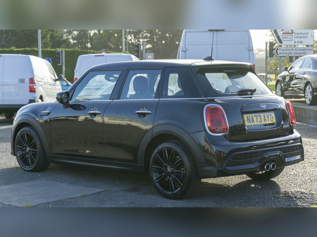 Mini Hatch Cooper S Exclusive NA73AYD #4