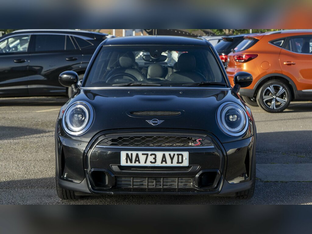 Mini Hatch Cooper S Exclusive NA73AYD #2