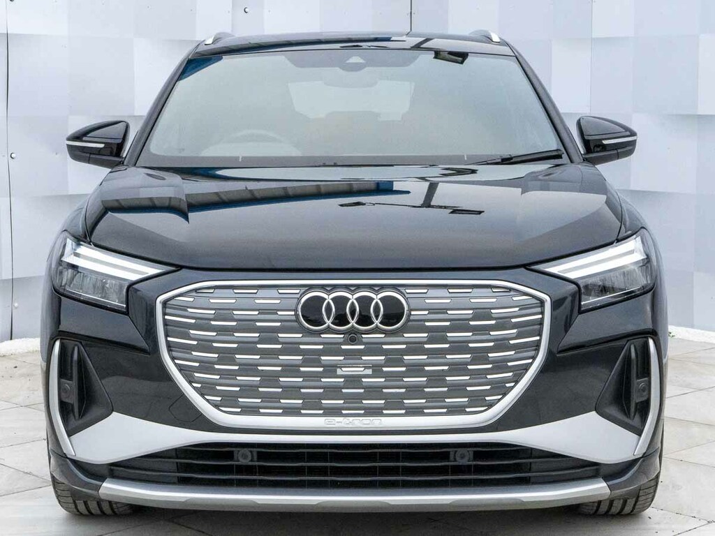 Audi Q4 E Tron S Line #2