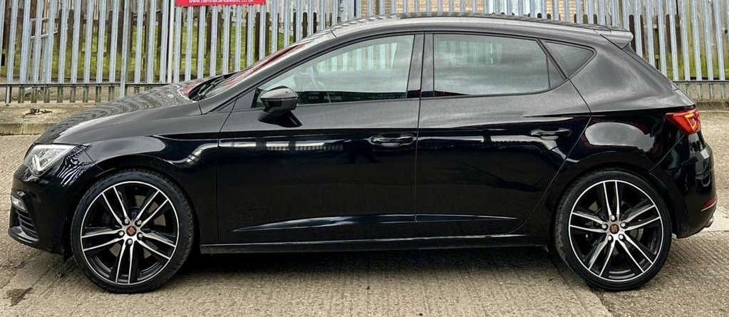 Seat Leon 2.0 Tsi Cupra 290 Lux 201919 FL19UEG Black #2