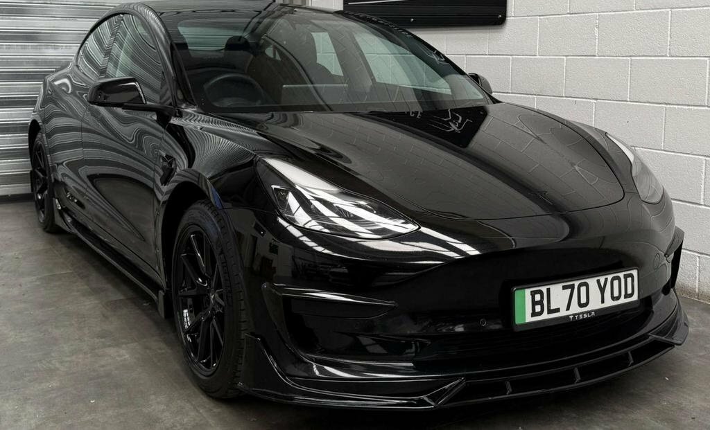 Tesla Model 3 Standard Range Plus 202170 Black