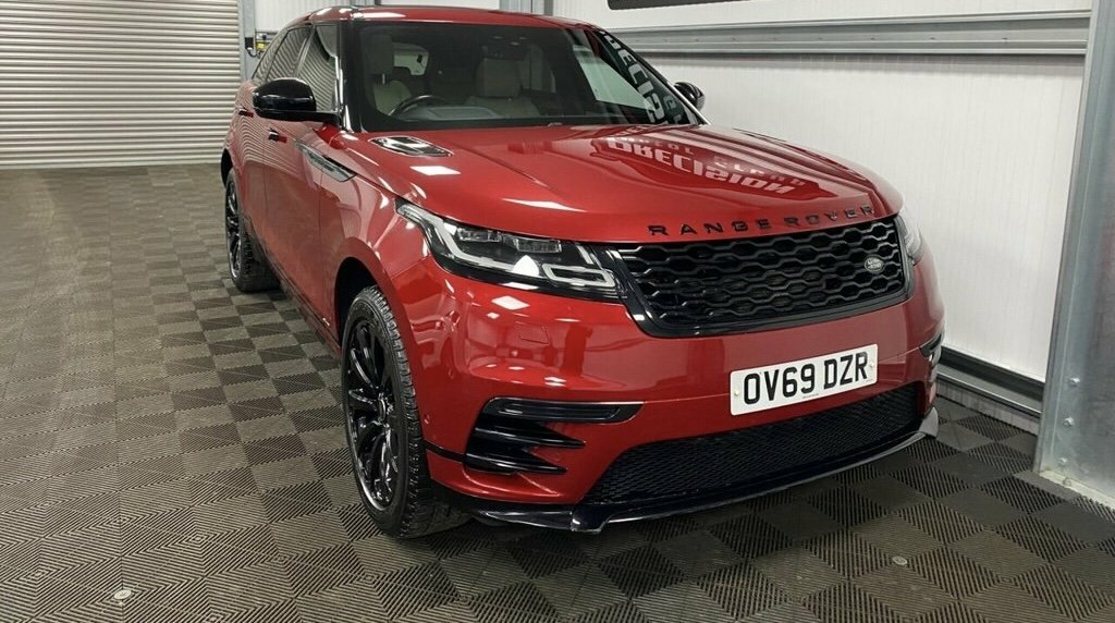 Land Rover Range Rover Velar 2.0 D180 R-dynamic Se 201969 Red