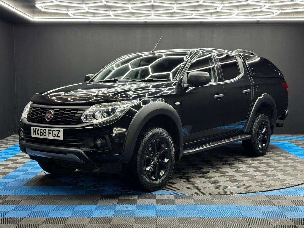 Fiat Fullback 2.4 Fullback Cross Double Cab 2.4 180 Hp 5Spd Black #3