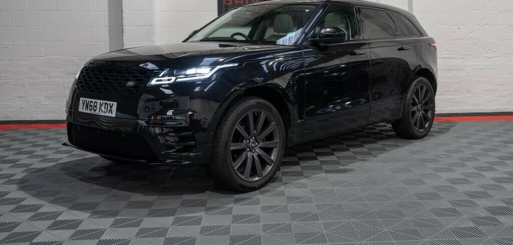 Land Rover Range Rover Velar 2.0 D180 R-dynamic Se 201868 YW68KDX Black #3