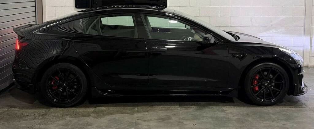 Tesla Model 3 Standard Range Plus 202070 BU70XHV Black #4