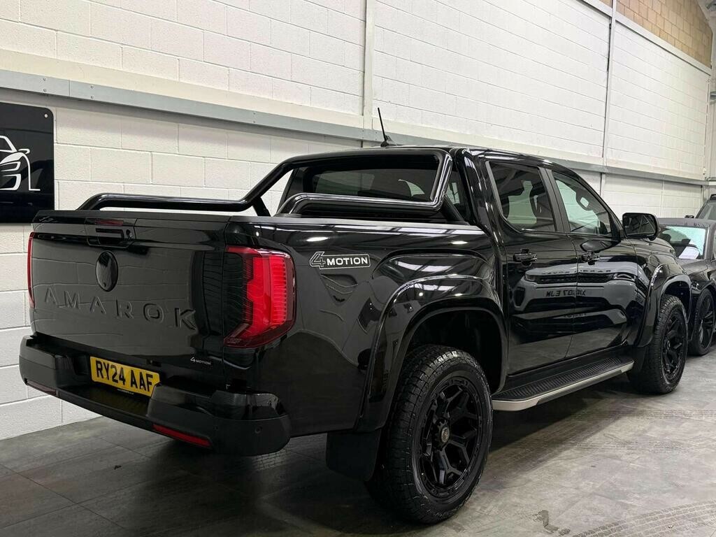 Volkswagen Amarok 2.0 Tdi Style 202424 RY24AAF Black #5