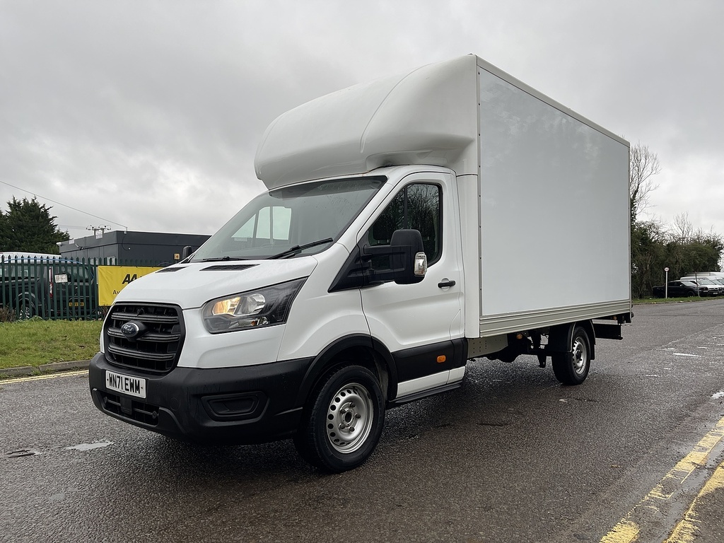 Ford Transit Custom Luton WN71EWM White #4