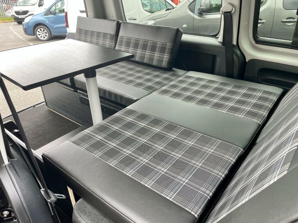 Volkswagen Caddy 2.0 Tdi Bluemotion Tech 2016 NK66BKL Black #6