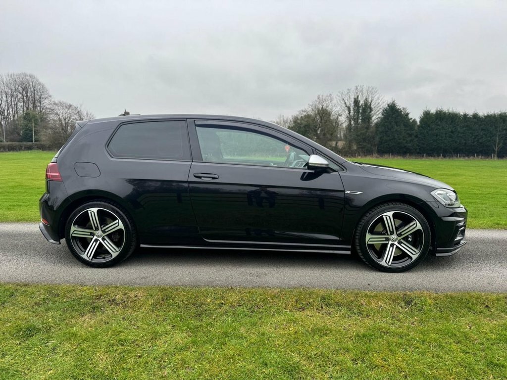 Volkswagen Golf 2L R WR19FPO Black #2