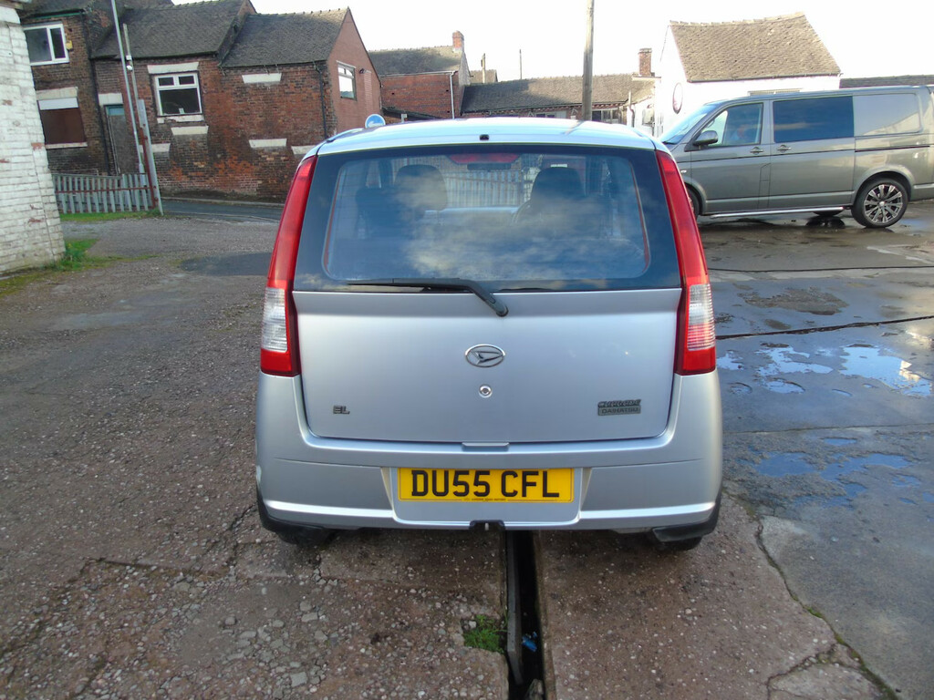 Daihatsu Charade 1.0 Sl Hatchback Red #3