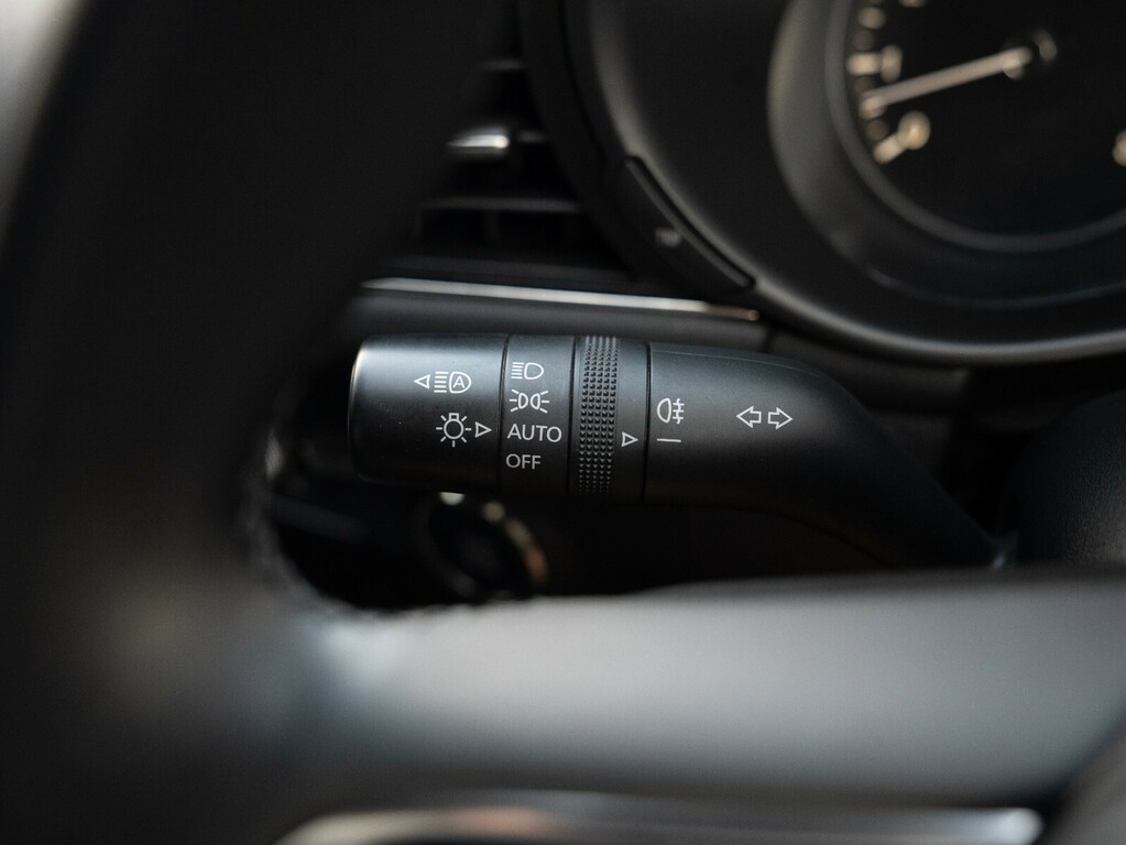 Mazda 3 Hatchback 062 Grey #38