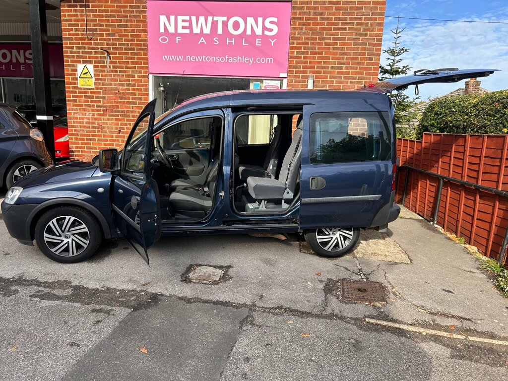 Vauxhall Combo Tour Combo Tour Essen Cdti Blue #3