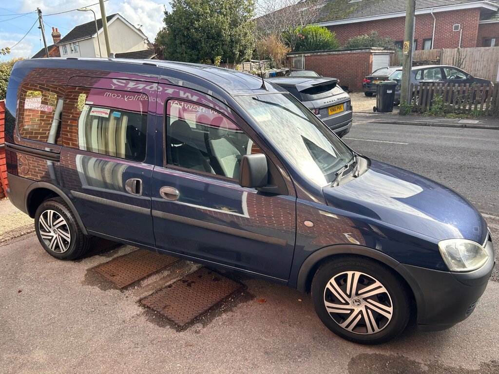 Vauxhall Combo Tour Combo Tour Essen Cdti Blue #4