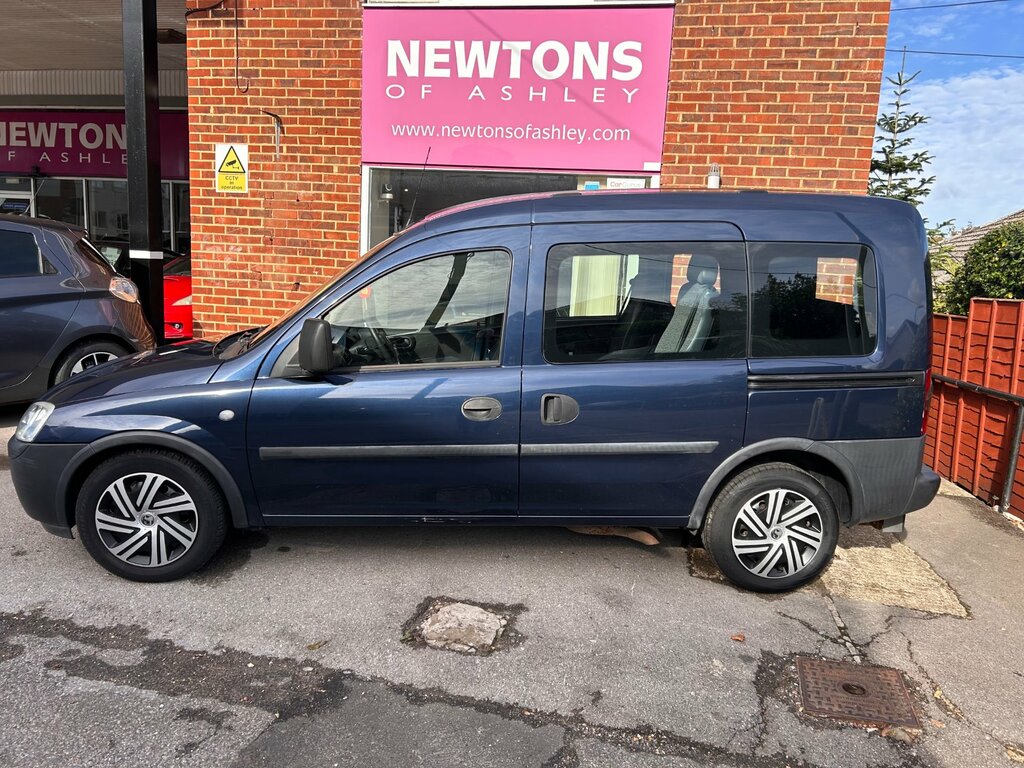 Vauxhall Combo Tour Tour Essentia Cdti Silver #7