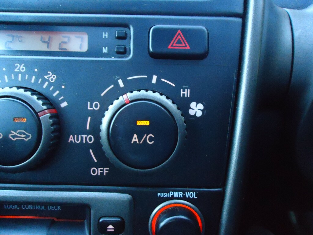 Lexus IS 200 2.0 Sport Blue #19