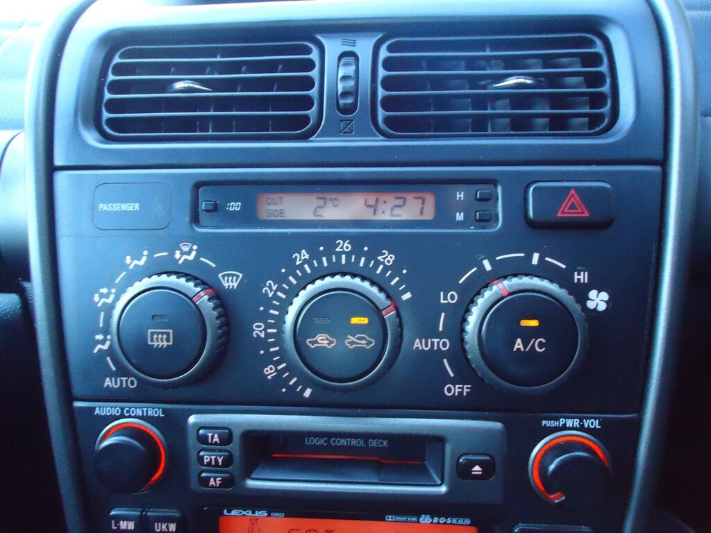Lexus IS 200 2.0 Sport Blue #18
