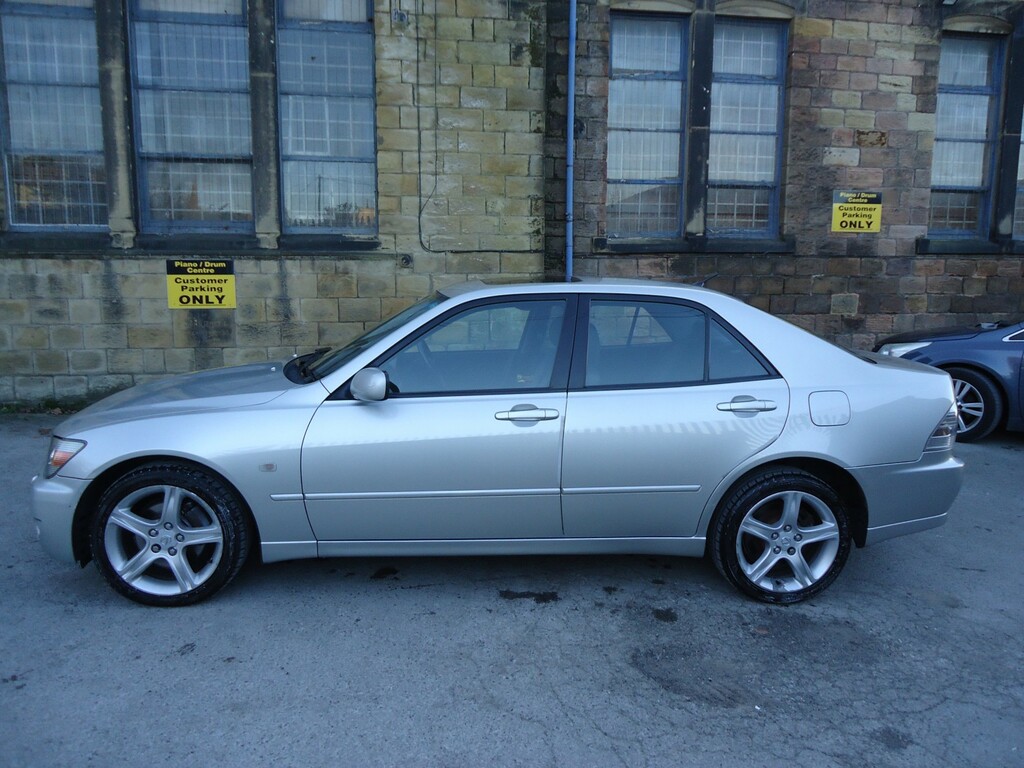 Lexus IS Saloon 2.0 200 Se 1999 Silver #3